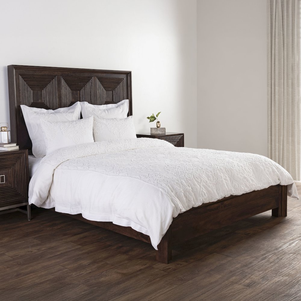 Reagan Cotton Hand Design King Duvet. Picture 2