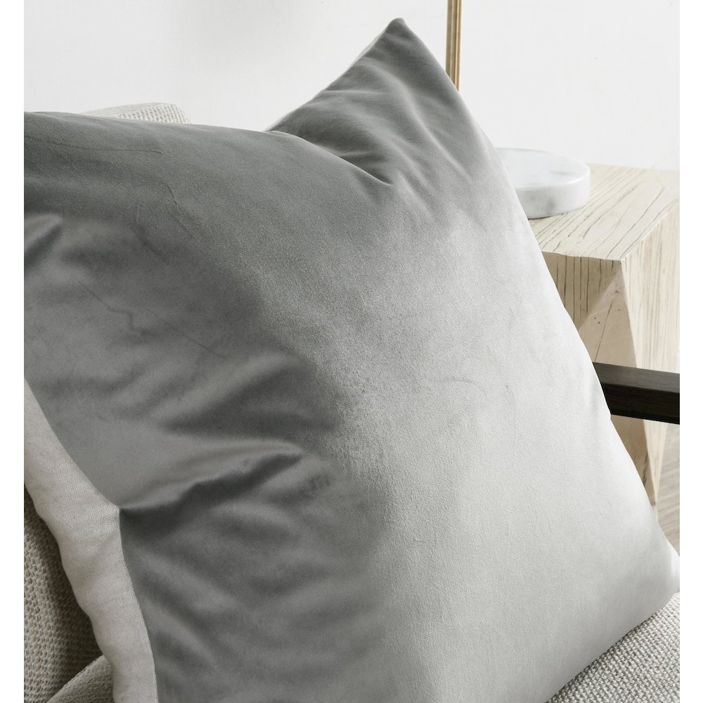 Torri Cotton Fabric Throw Pillow. Picture 4