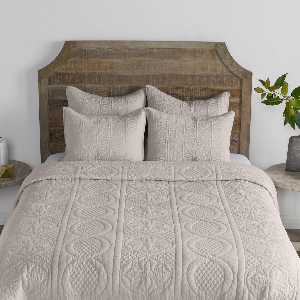 Anessa Linen Blend King Quilt. Picture 2