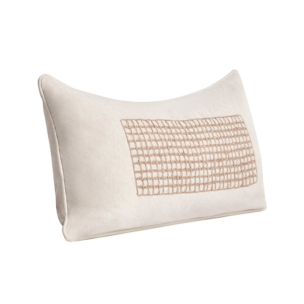 Siena 14"x26"Cotton Linen Blend Throw Pillow, Beige. Picture 2