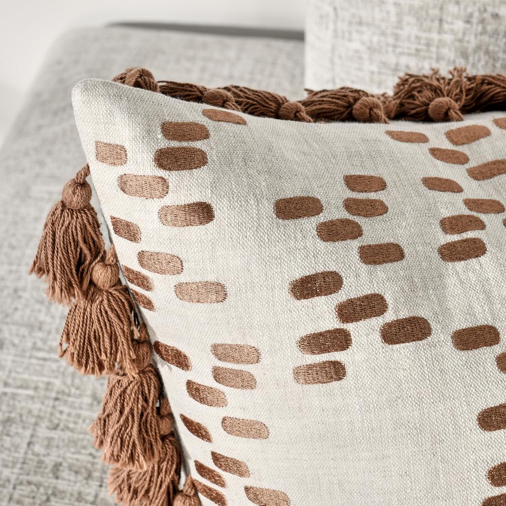 Dane 22" Belgian Linen Throw Pillow, Penny Brown. Picture 7