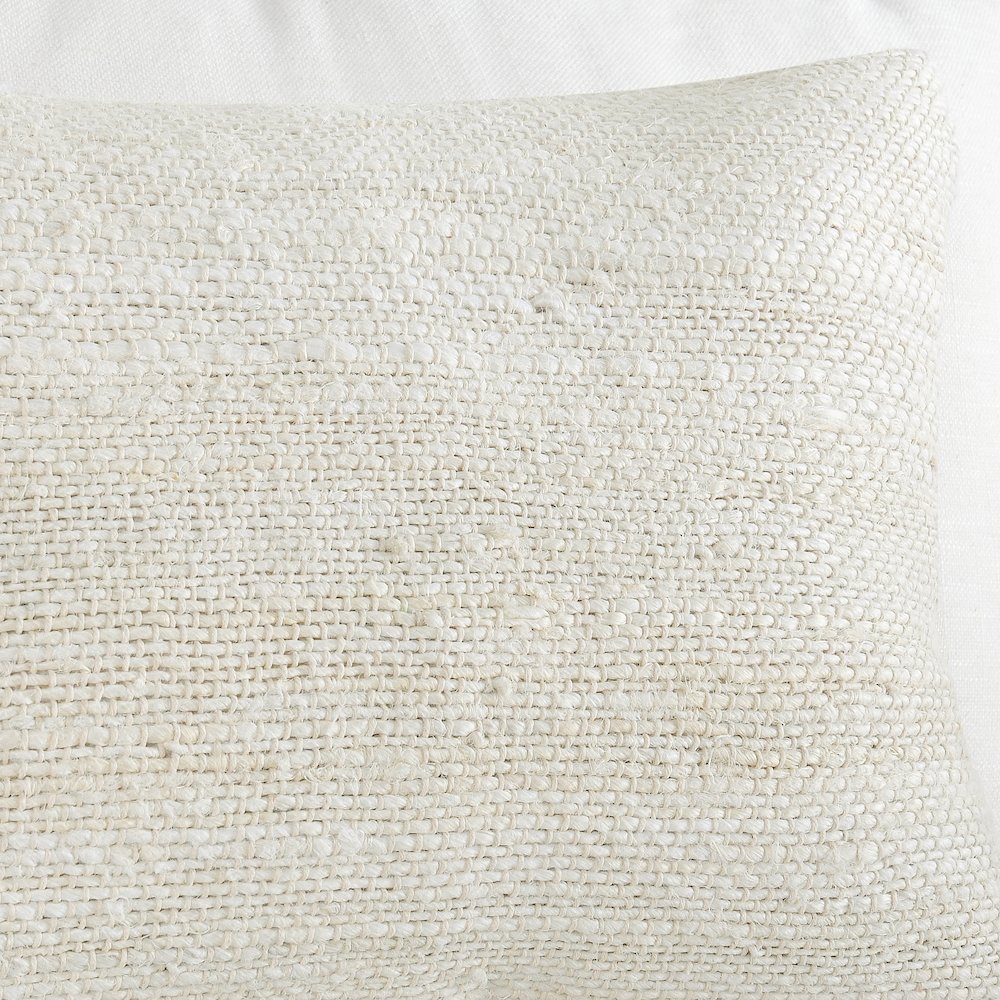Halter 14"x26" Jute Hand Crafted Throw Pillow, Ivory. Picture 5