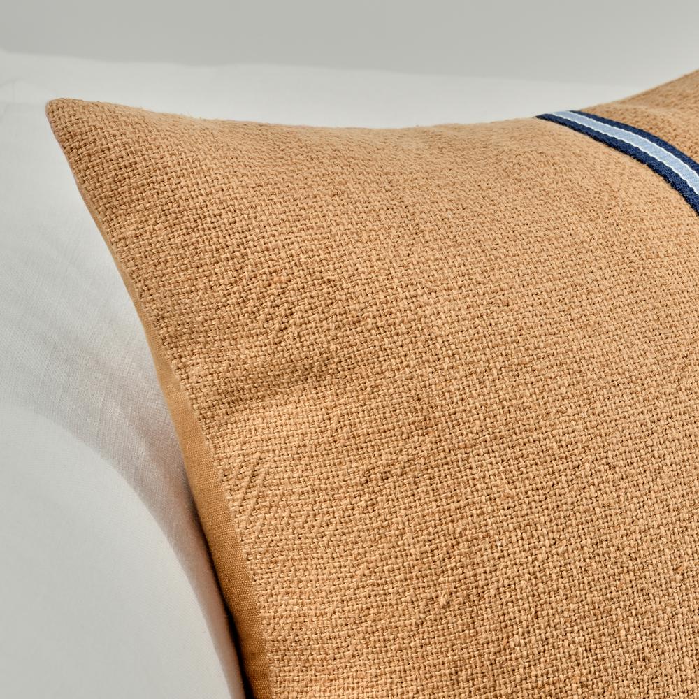 Edwin 22" Cotton Linen Blend Throw Pillow, Chestnut Brown. Picture 7