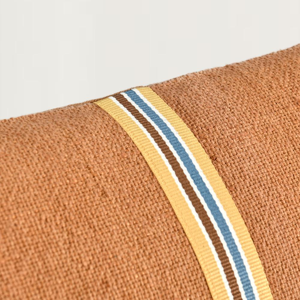 Rowland 22" Cotton Linen Blend Throw Pillow, Hazel Brown. Picture 7