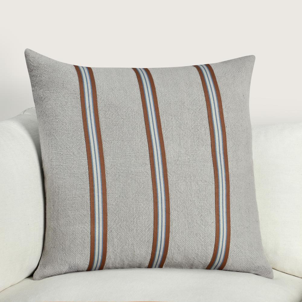 Eddie 24" Cotton Linen Blend Throw Pillow, Green. Picture 6