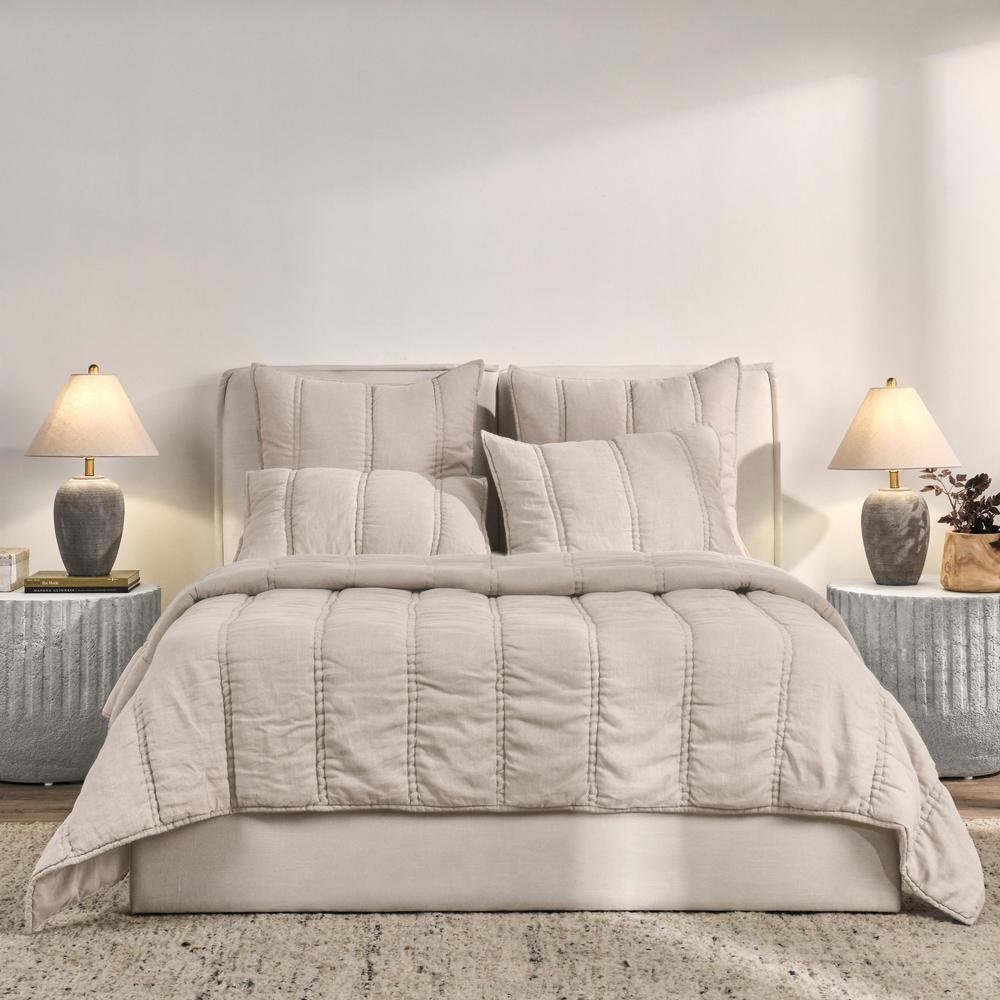 Rowen Sustainable Fabric Beige King Quilt. Picture 4