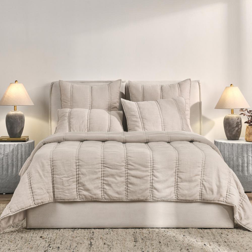 Rowen Sustainable Fabric Beige Queen Quilt. Picture 4