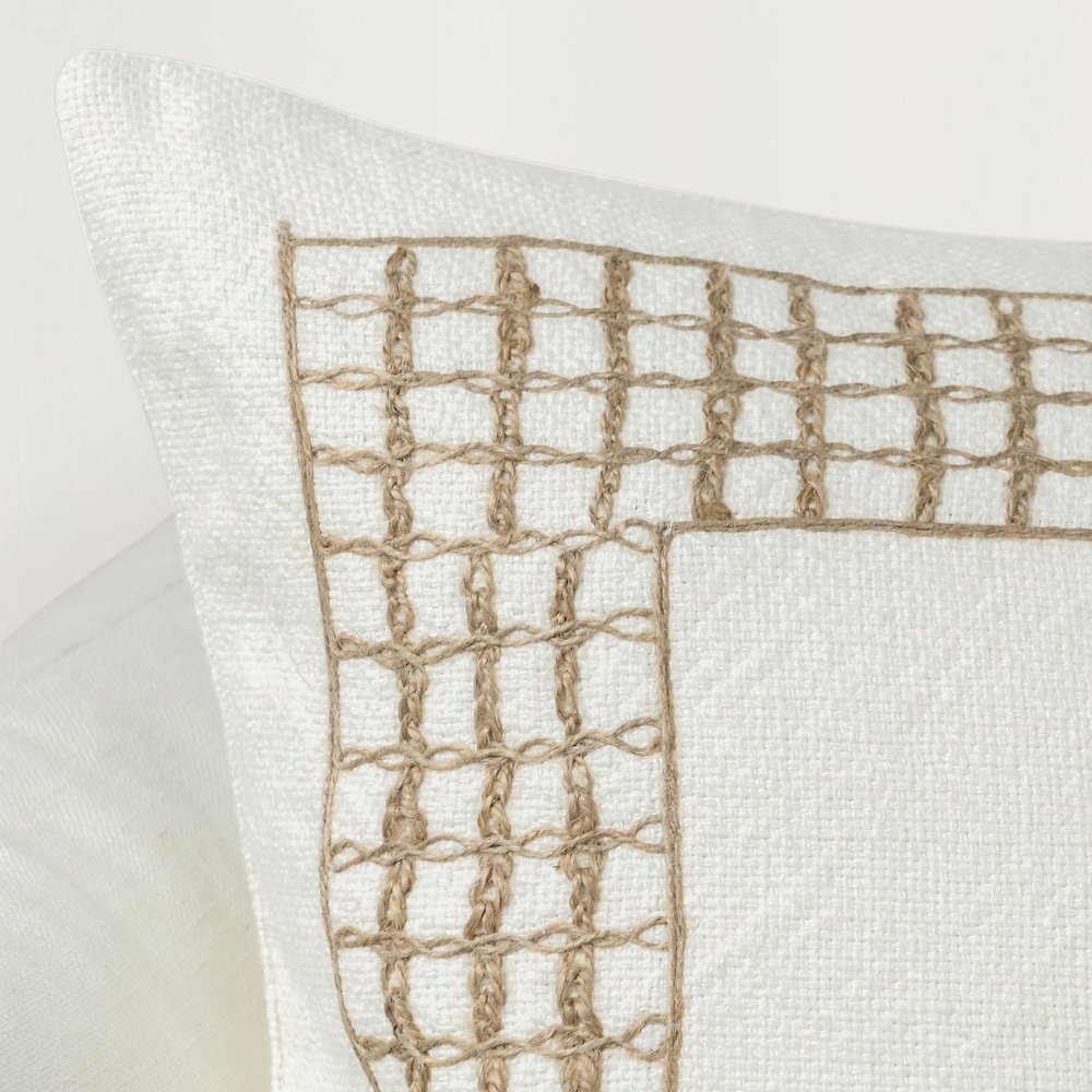 Marina 26" Cotton Linen Blend Throw Pillow, White. Picture 7