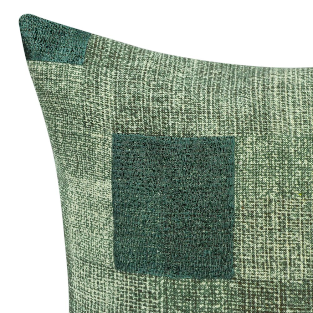 Praia 22" Belgian Linen Fabric Green  Throw Pillow. Picture 5