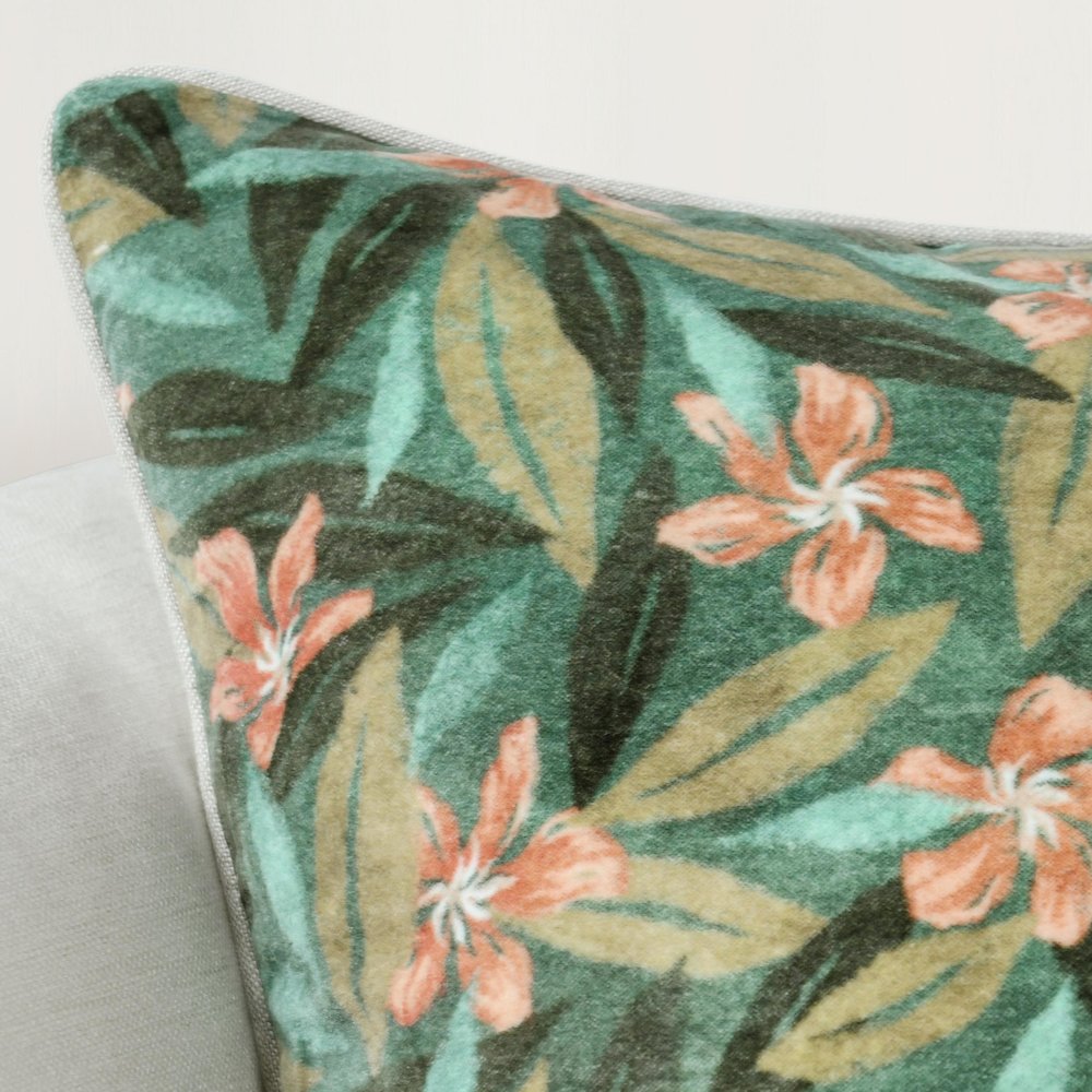 Lamia 22" Cotton Velvet Fabric Botanical Green Throw Pillow. Picture 7