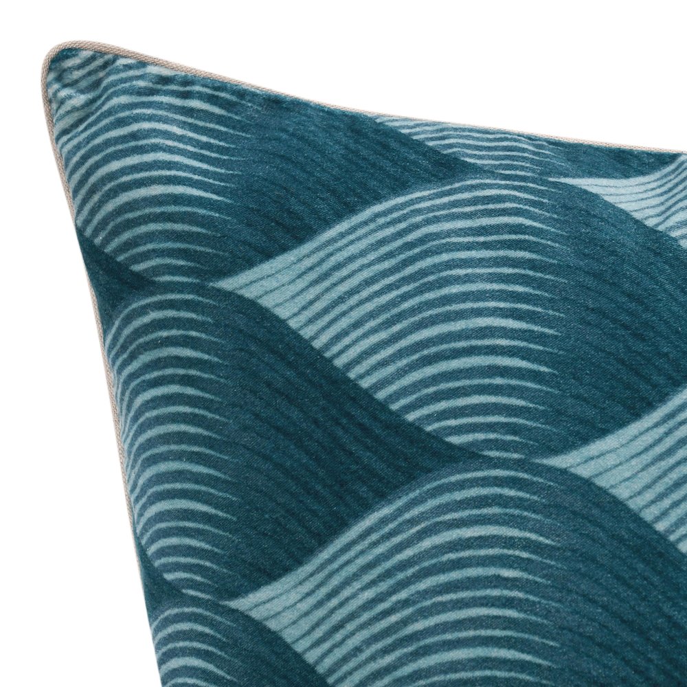 Scala 22" Cotton Velvet Fabric Blue Throw Pillow. Picture 5