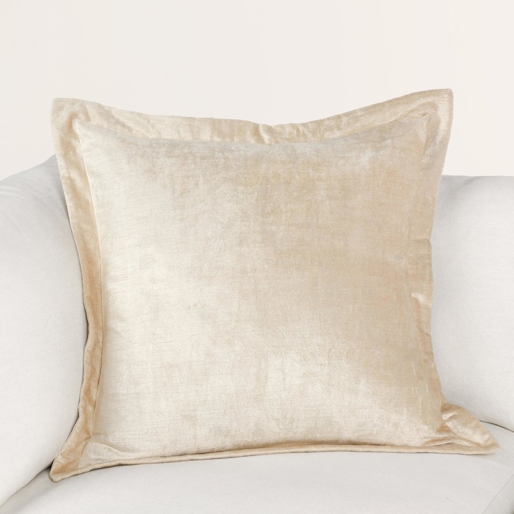 Lapis Velvet Fabric Throw Pillow. Picture 5