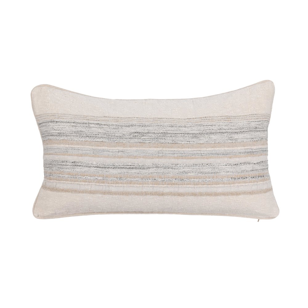 Rockport  Cotton Fabric Throw Pillow. Picture 1