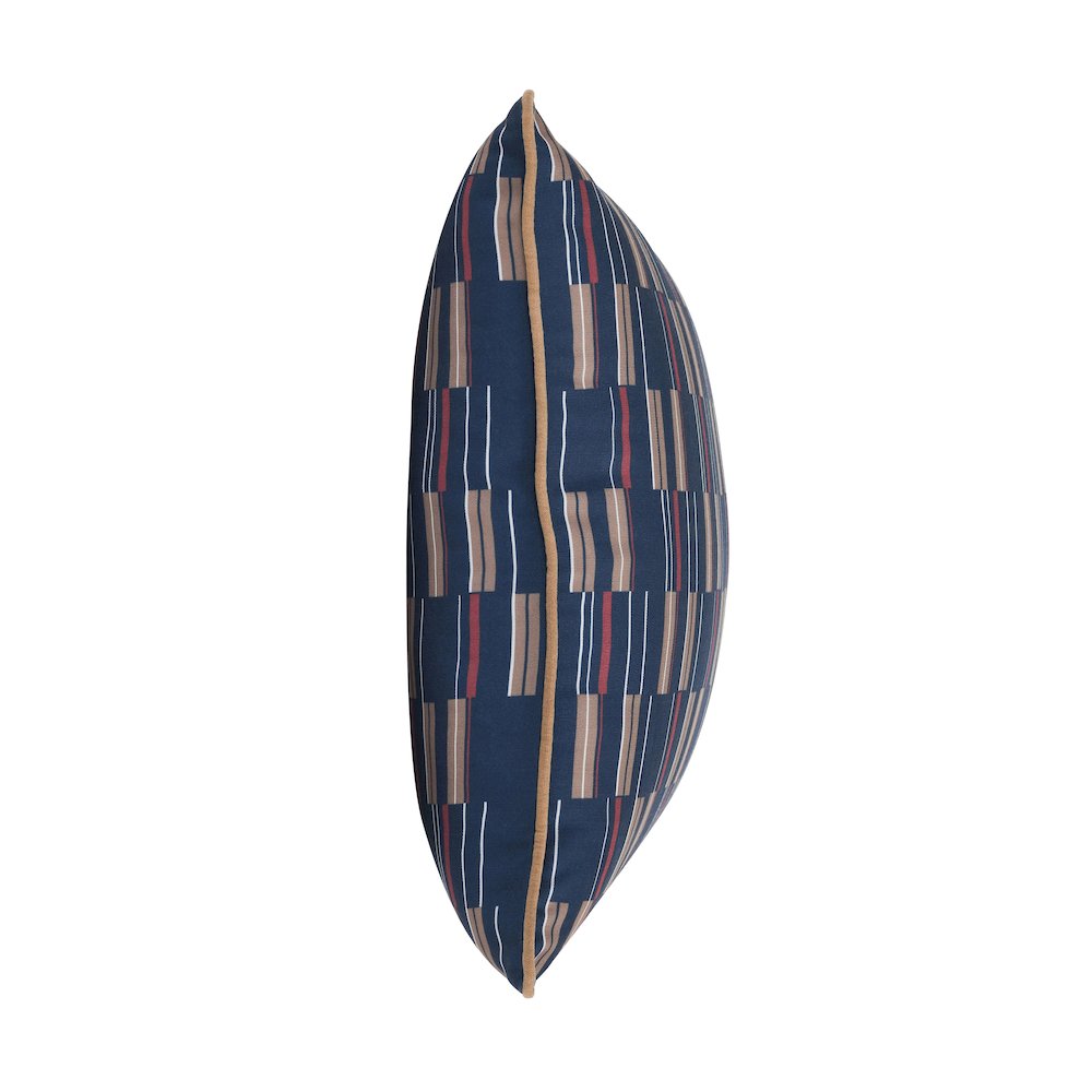 Indoor/Outdoor Nantucket Blue Multi 22x22. Picture 3