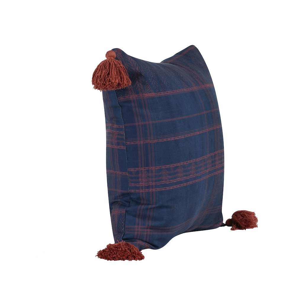 Indoor/Outdoor Cannon Dark Blue/Red 20x20. Picture 4