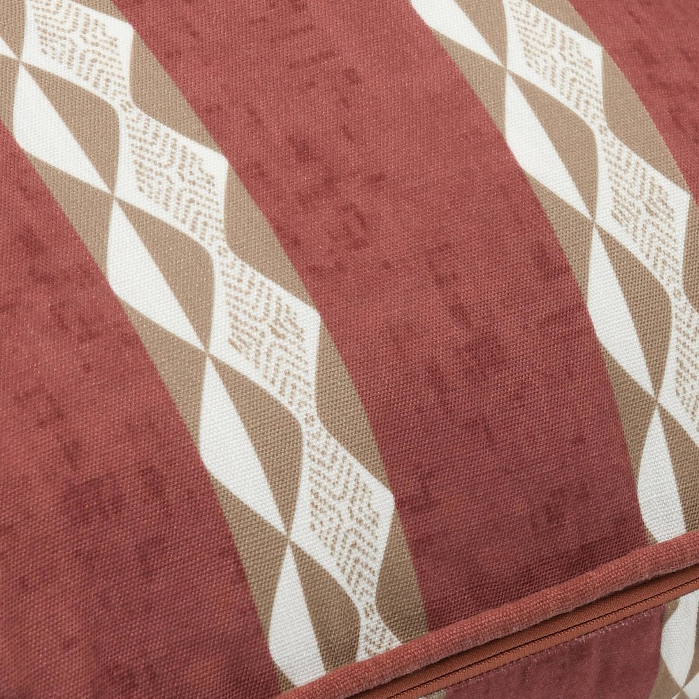 Indoor/Outdoor Delray Clay Red 18x18. Picture 3
