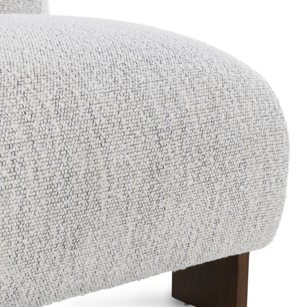 Chelsea Accent Chair in Ivory. Picture 5