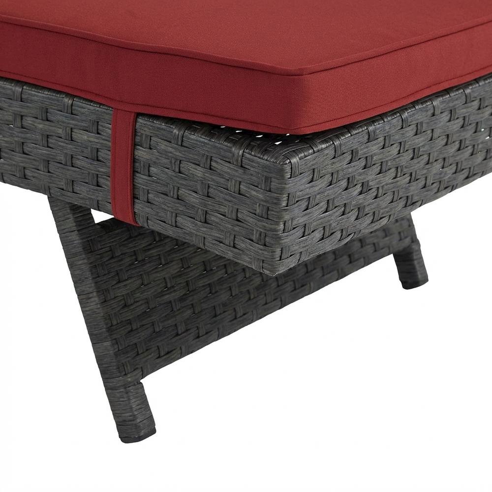 Outdoor Patio Chaise Lounge With Cushioned Seat And Weather-Resistant Frame. Picture 6