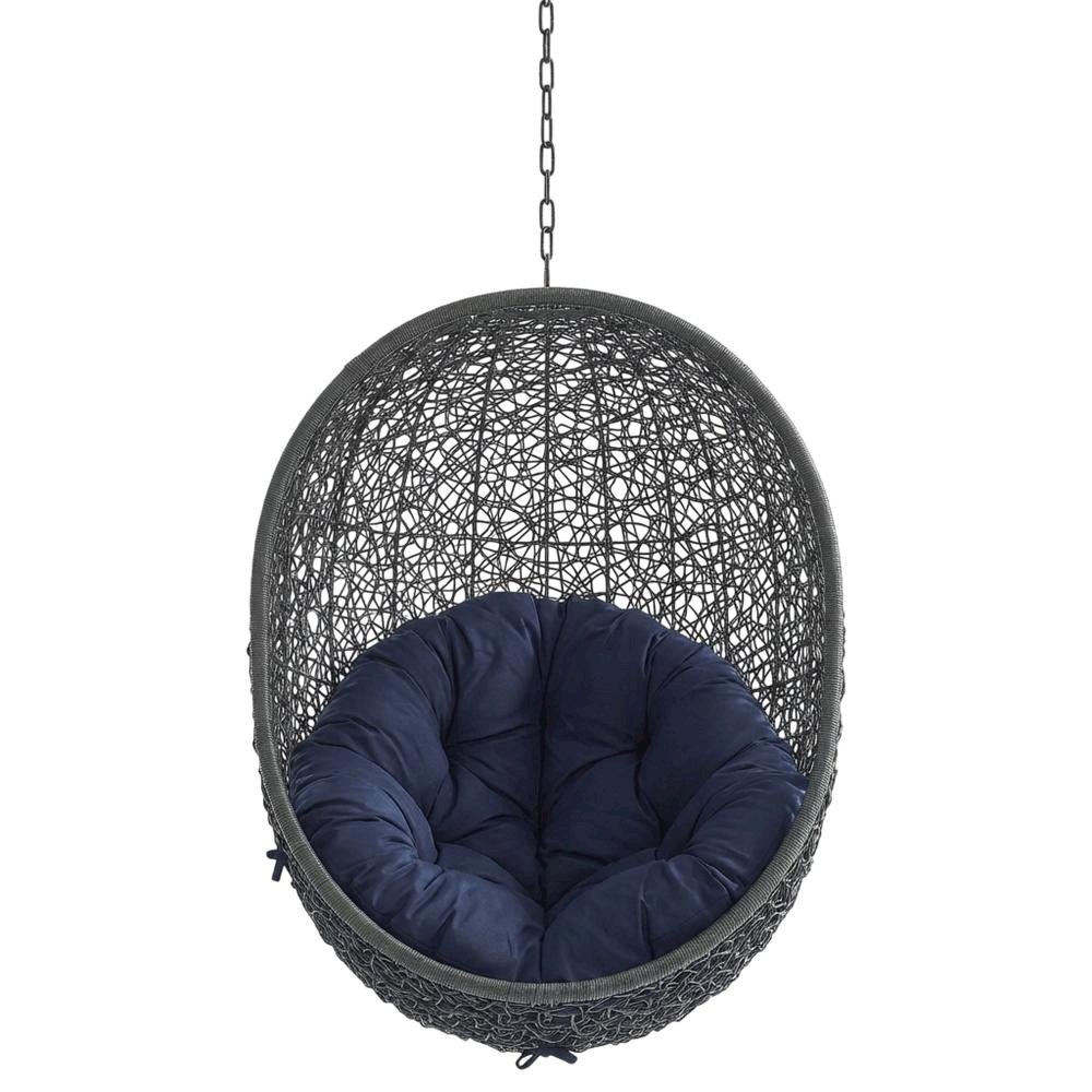 Outdoor Patio Lounge Chair In Neutral Finish With Comfortable Cushions. Picture 4