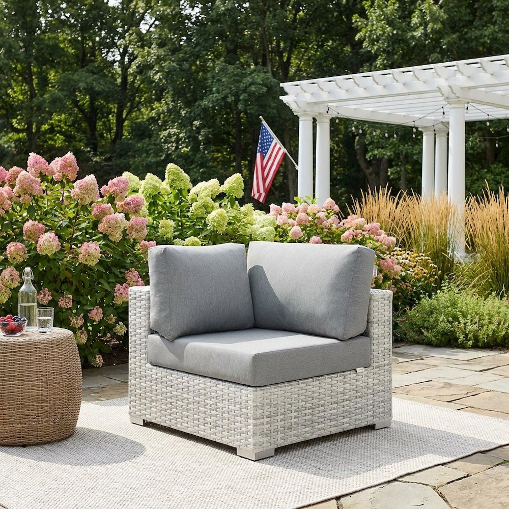 Outdoor Patio Corner Chair For Outdoor Lounge Relaxation. Picture 3