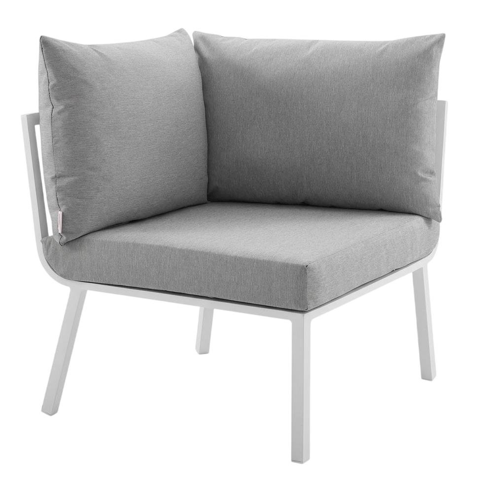 Aluminum Corner Lounge Chair For Outdoor Patio Relaxation. Picture 1