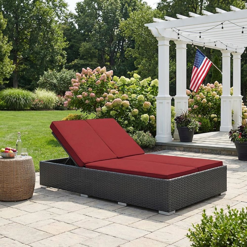 Outdoor Patio Double Chaise With Cushioned Seat And Sturdy Frame. Picture 3