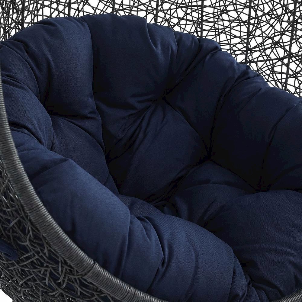 Outdoor Patio Lounge Chair In Neutral With Comfortable Cushion. Picture 5