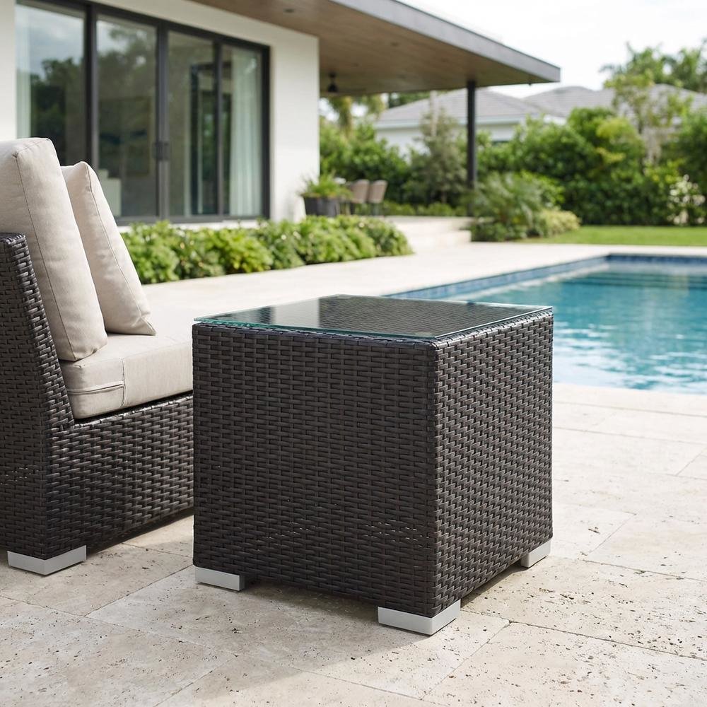 Round Outdoor Side Table With Modern Design For Patio Use. Picture 3