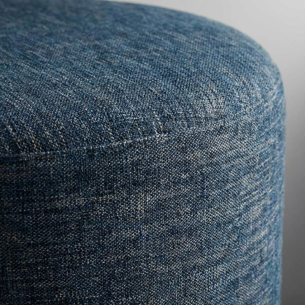 Round Woven Heathered Fabric Ottoman with Cushioned Top for Outdoor Lounge. Picture 5