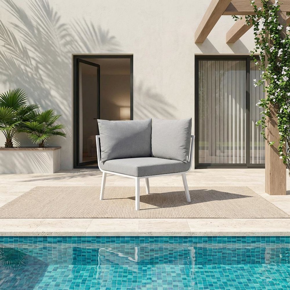Aluminum Corner Lounge Chair For Outdoor Patio Relaxation. Picture 2