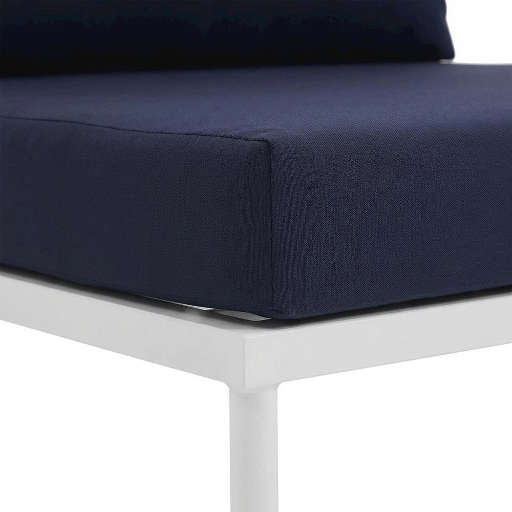 Aluminum Outdoor Lounge Chair With Armless Design And Modern Style. Picture 6