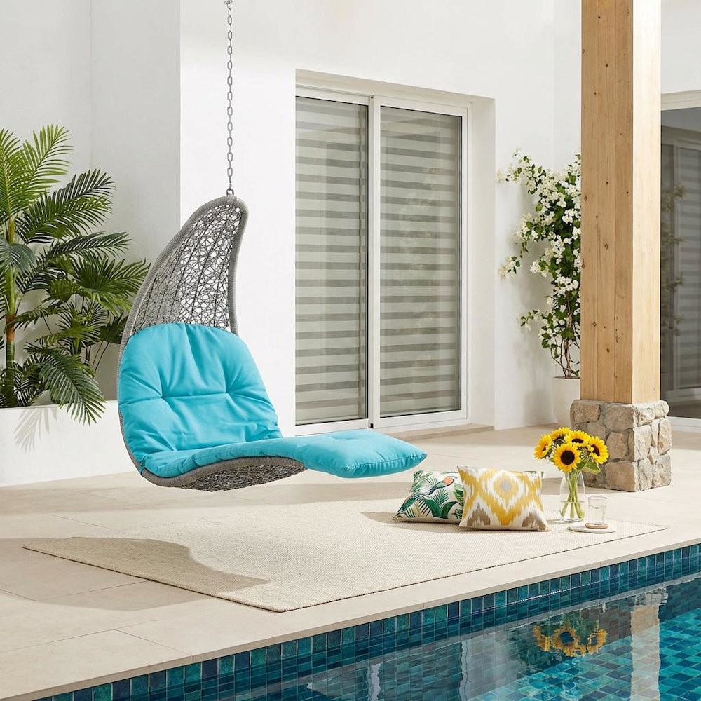 Outdoor Lounge Chair In Neutral Finish With Comfortable Cushion. Picture 2