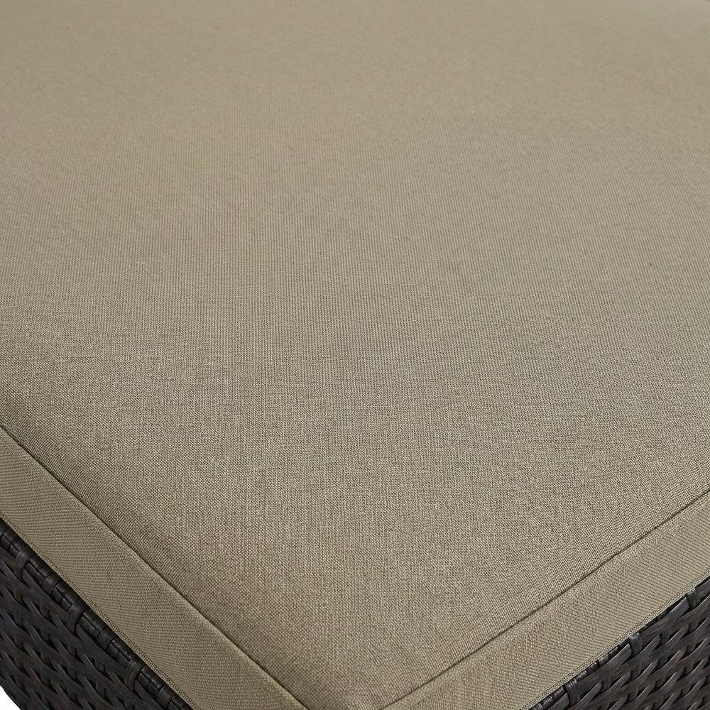 Outdoor Patio Lounge Chair Set of 4 With Cushions For Relaxation. Picture 5
