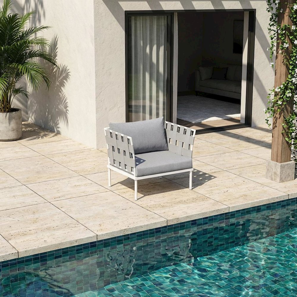 Aluminum Outdoor Lounge Chair With Cushioned Seat For Patio Relaxation. Picture 2
