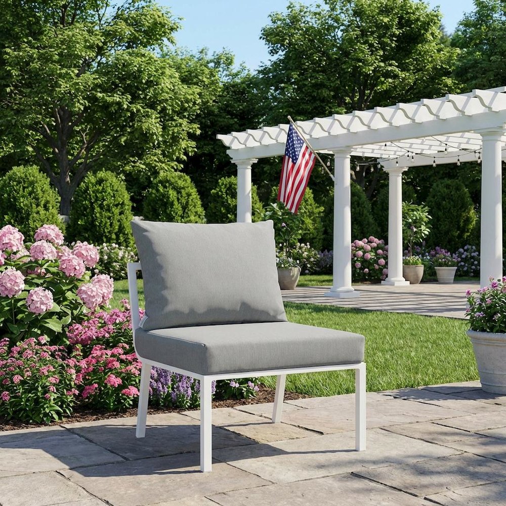 Aluminum Patio Lounge Chair With Cushioned Backrest And Sturdy Frame. Picture 3