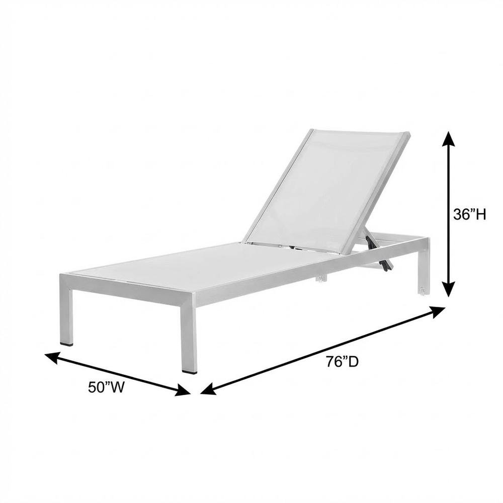 Set Of 2 Outdoor Aluminum Lounge Chairs With Cushioned Seats. Picture 7