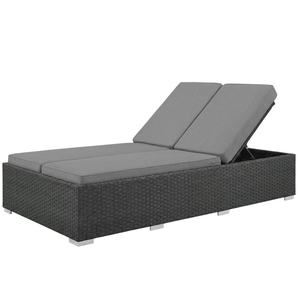 Outdoor Patio Double Chaise With Cushioned Seat For Relaxation. Picture 1
