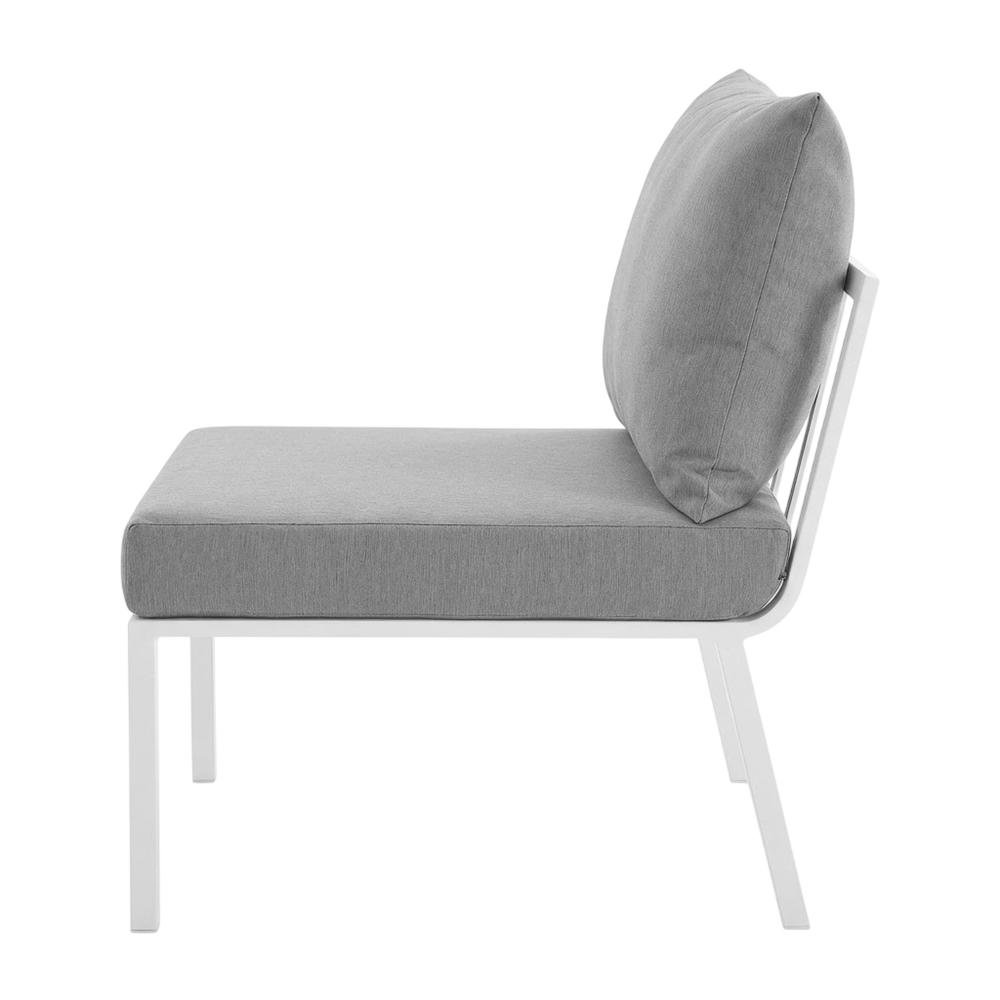 Aluminum Patio Lounge Chair With Cushioned Backrest And Sturdy Frame. Picture 1