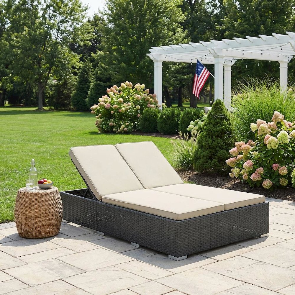 Outdoor Patio Double Chaise With Cushioned Seat And Sturdy Frame. Picture 3