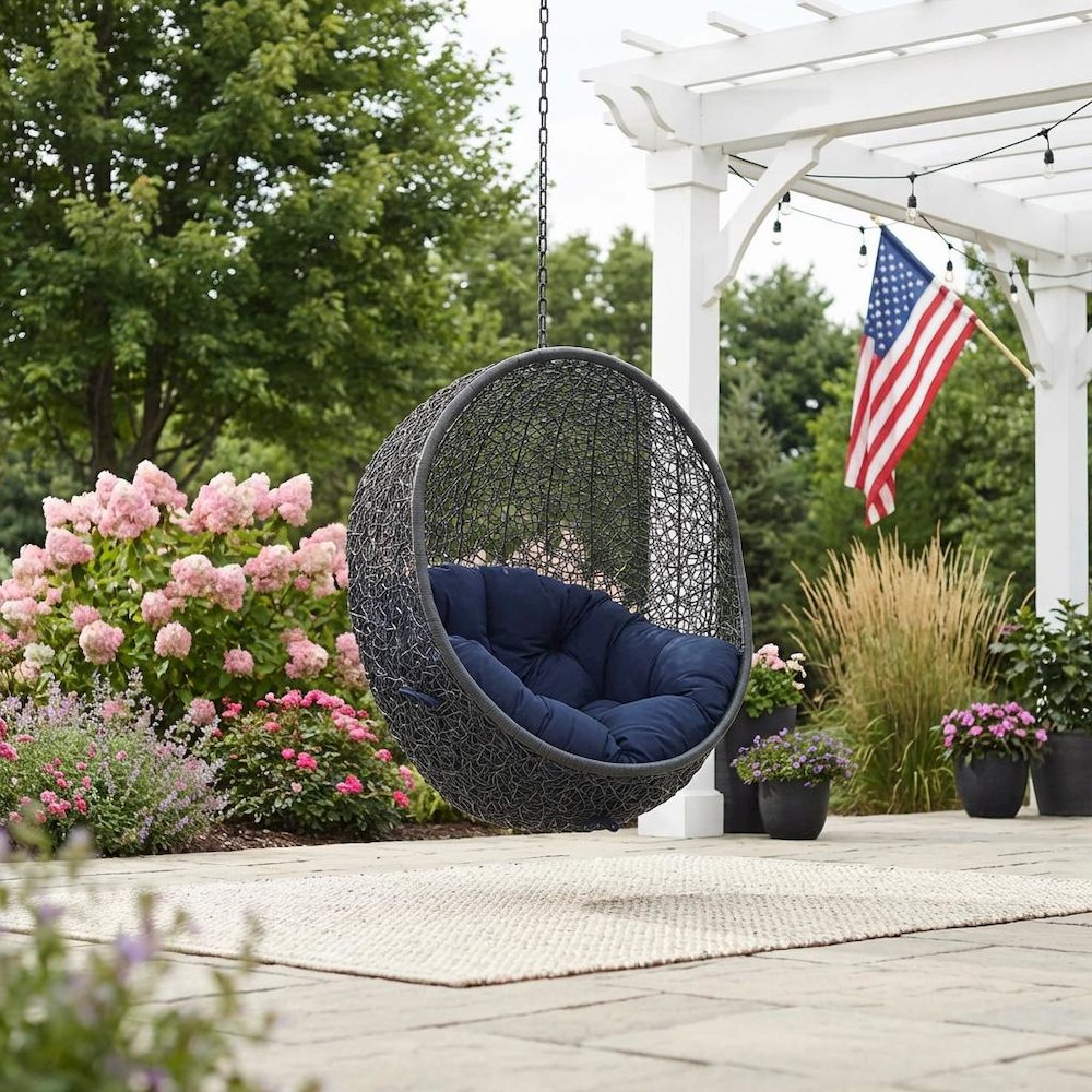 Outdoor Patio Lounge Chair In Neutral With Comfortable Cushion. Picture 3