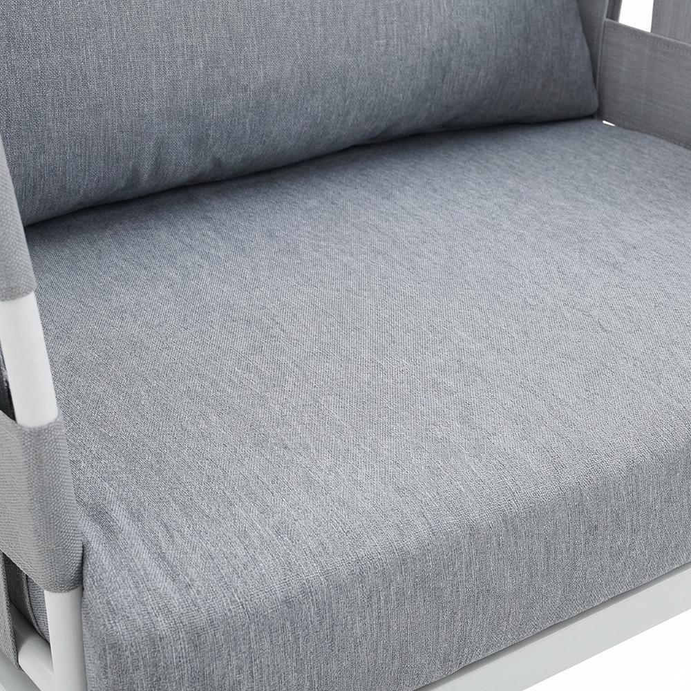 Aluminum Outdoor Lounge Chair With Cushioned Seat For Patio Relaxation. Picture 5