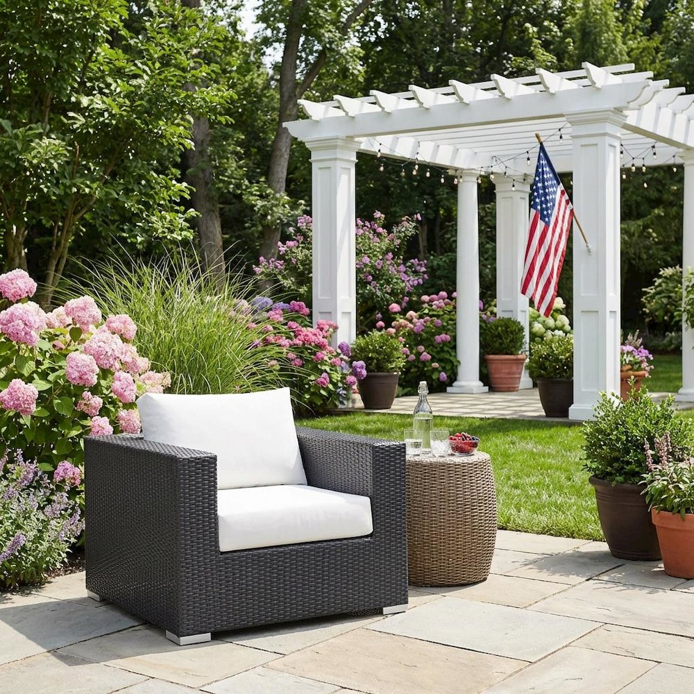 Outdoor Patio Armchair With Weather-Resistant Finish And Comfortable Cushions. Picture 3
