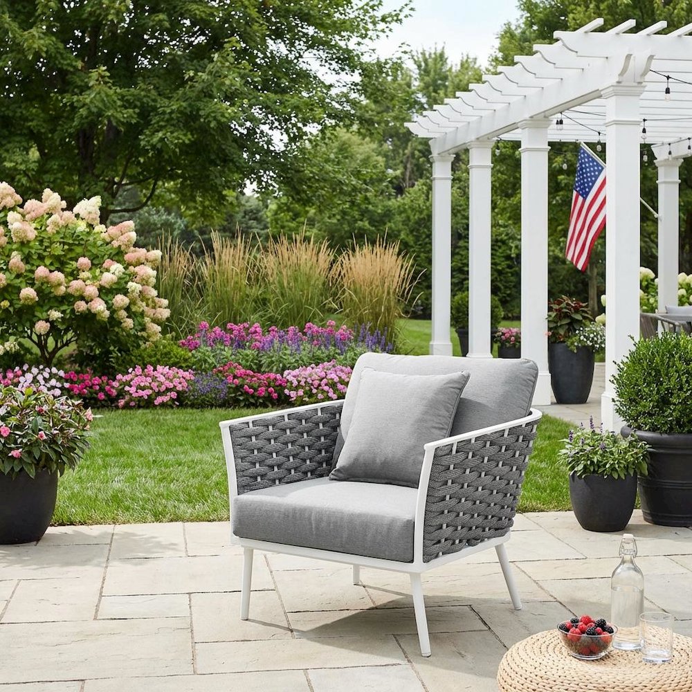 Aluminum Left-Facing Outdoor Patio Lounge Chair With Armrests. Picture 3