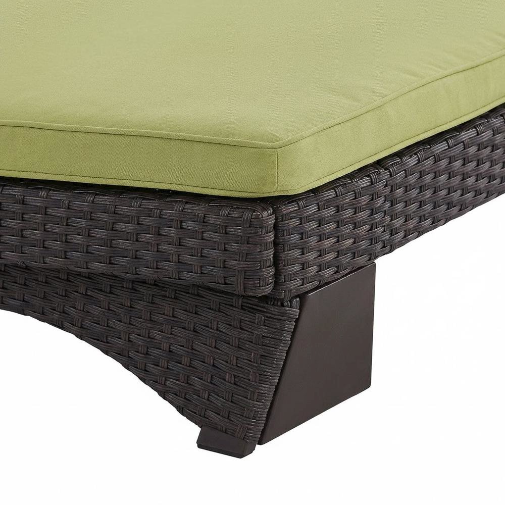 Outdoor Patio Chaise Set Of 4 With Comfortable Cushions And Stylish Design. Picture 6