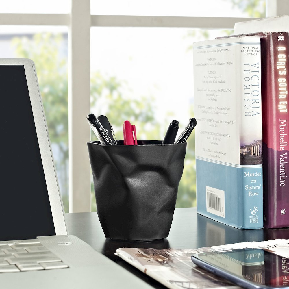 Lava Pencil Holder. Picture 4