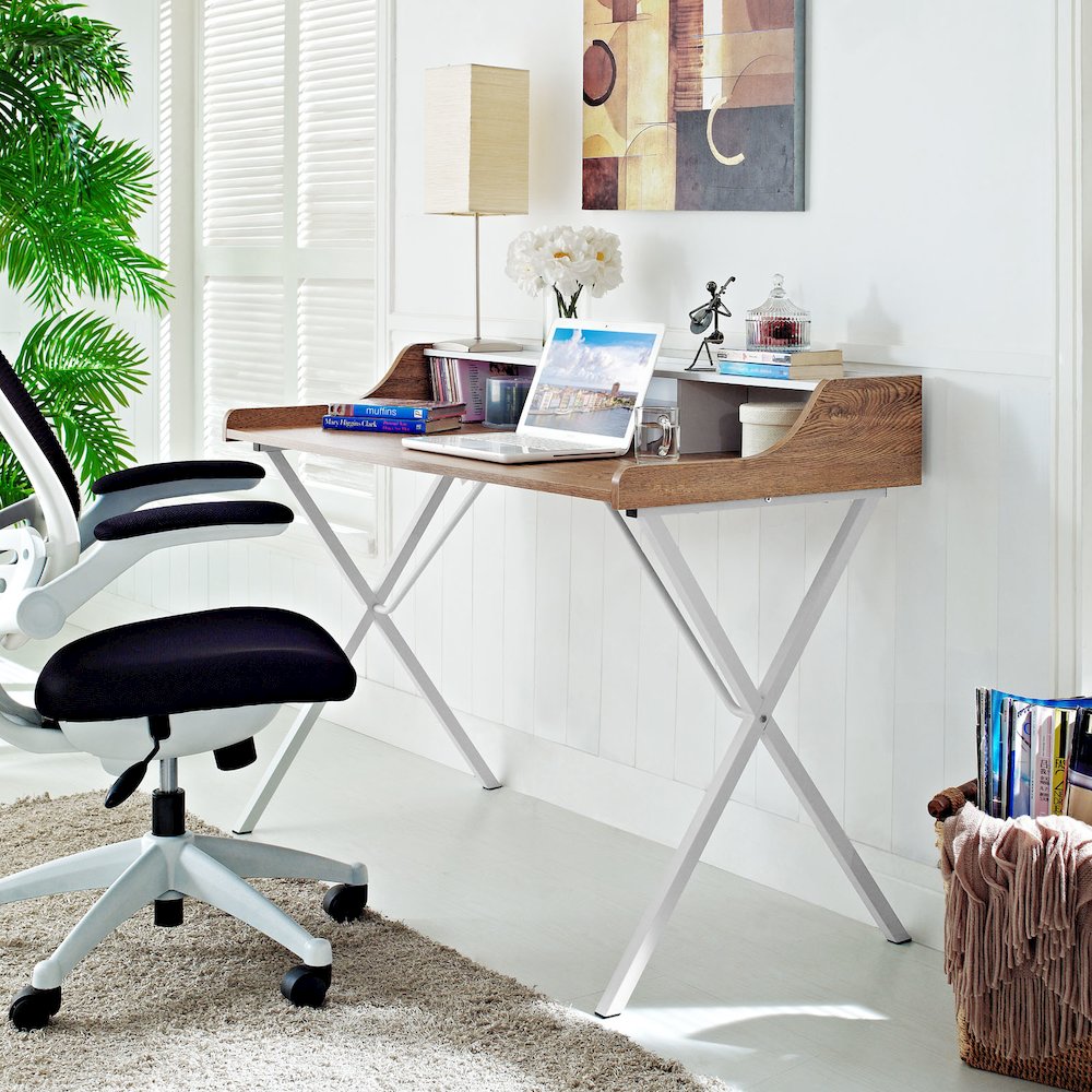 Bin Office Desk. Picture 5