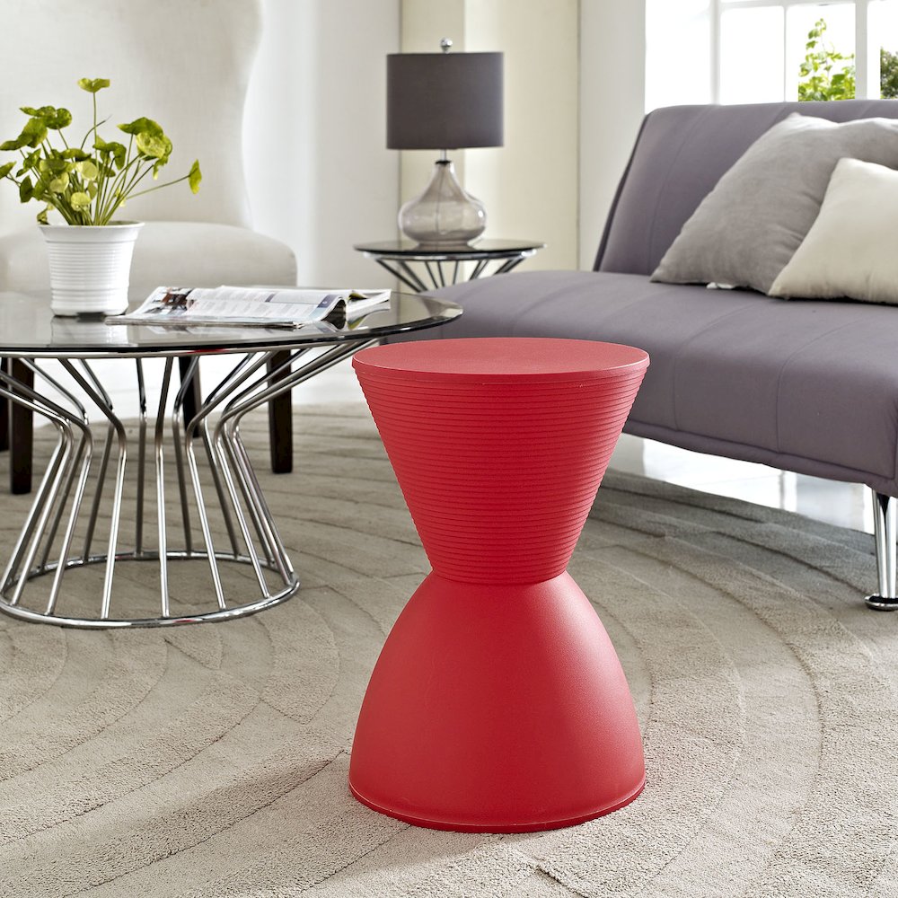 Haste Backless Stool. Picture 4