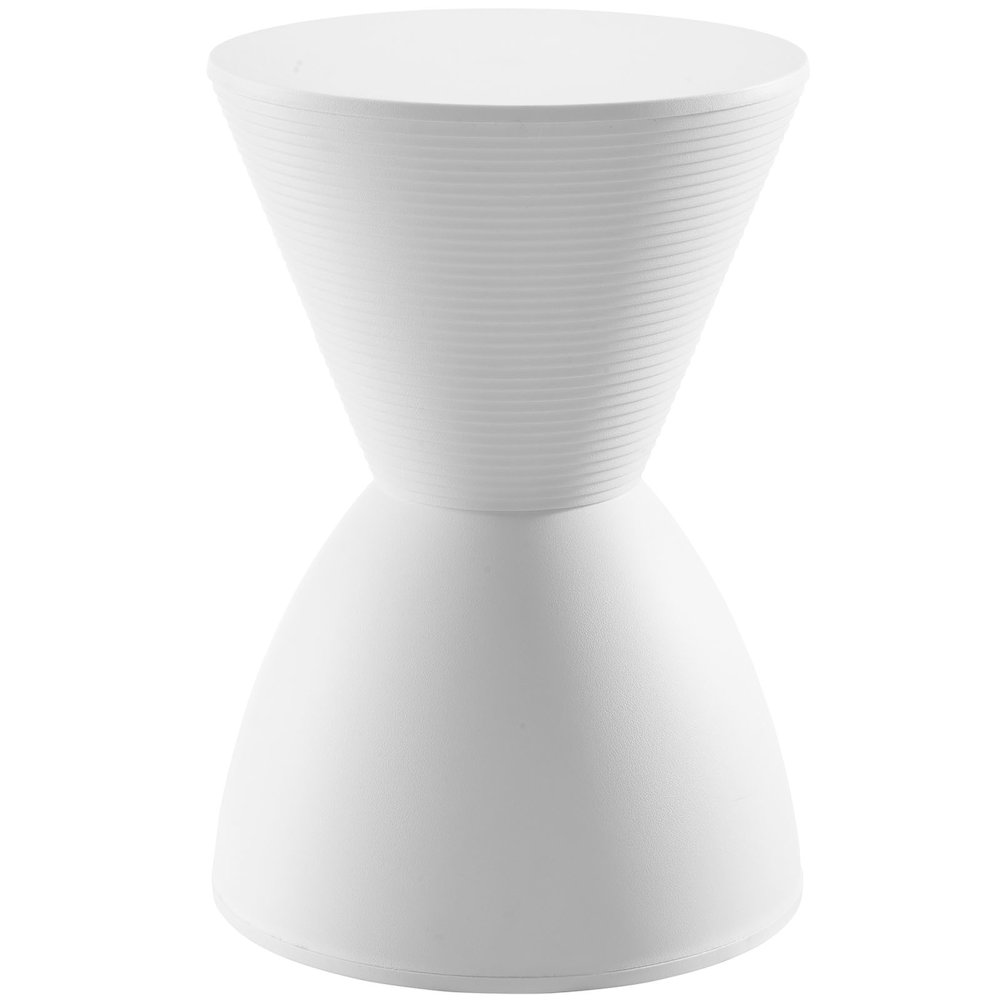 Plastic Stool with Simple Design and Compact Size. Picture 4