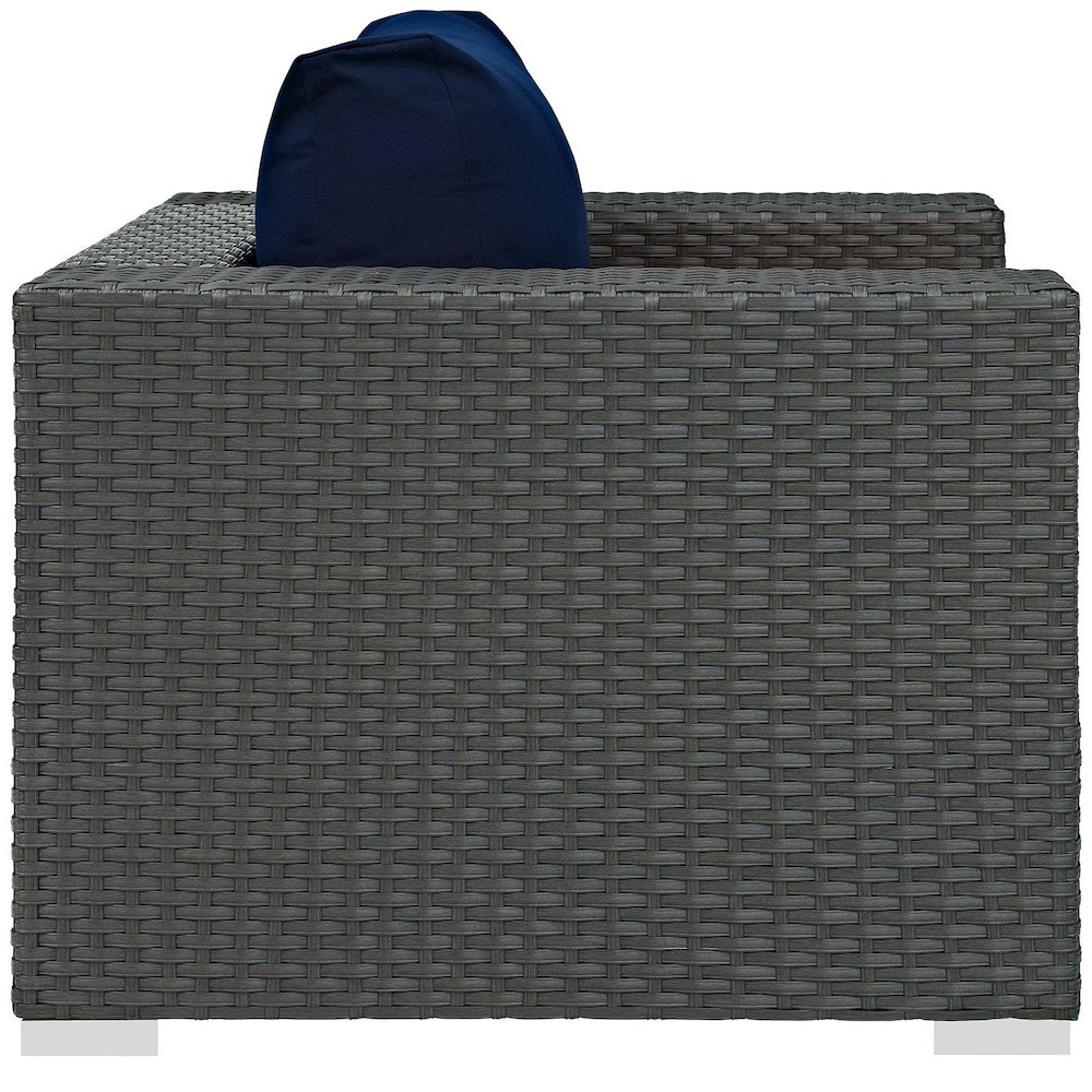 Sojourn Outdoor Patio Sunbrella Armchair. Picture 2