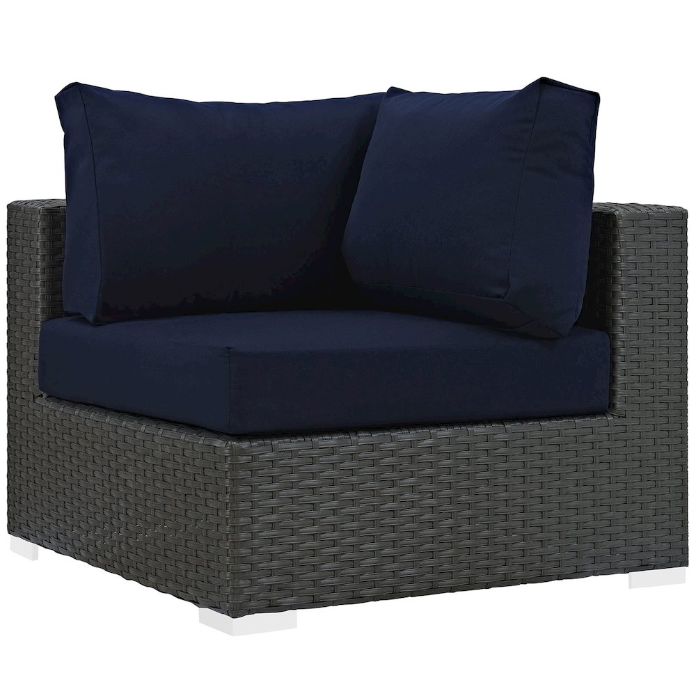 Sojourn Outdoor Patio Sunbrella Corner. Picture 1